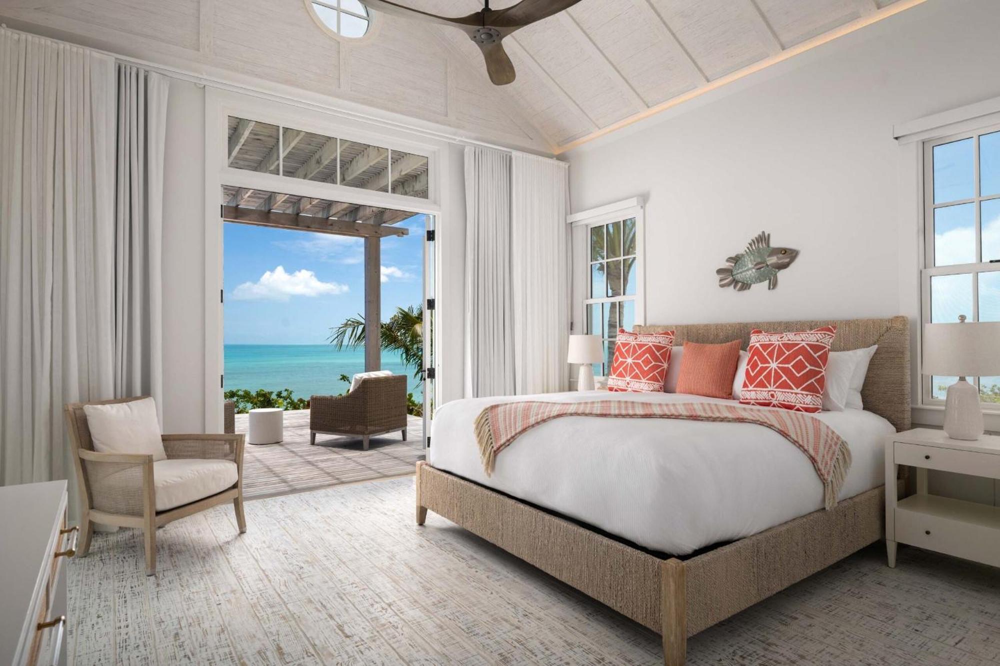 Four Bedroom Oceanfront Villa: Puesta del Sol